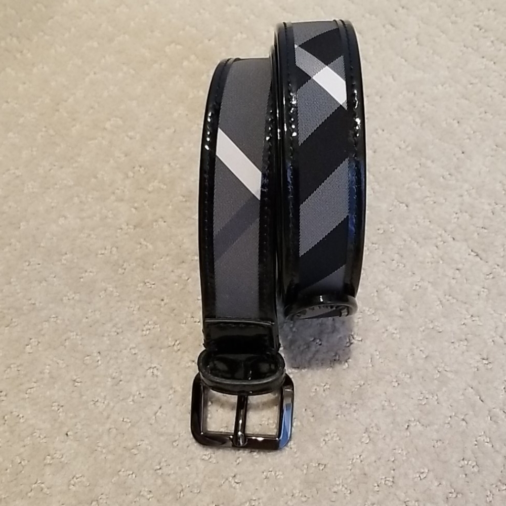 Burberry Black and Gray Plaid Leather-Trim Belt